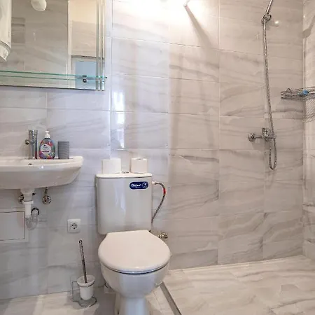 Supreme Luxury 1 Bedroom דירה