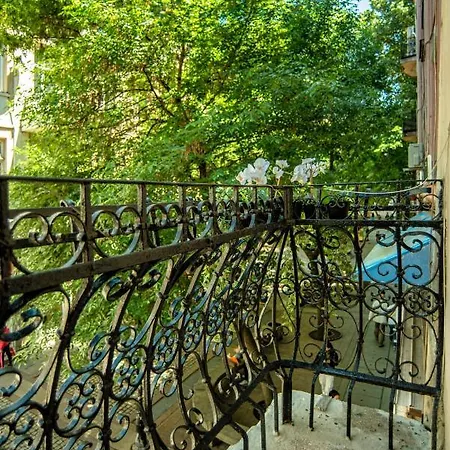 Supreme Luxury 1 Bedroom Daire *