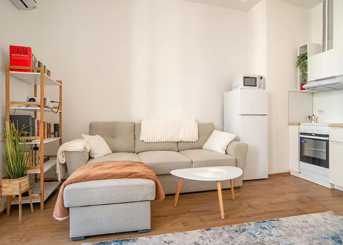 Supreme Luxury 1 Bedroom Apartment