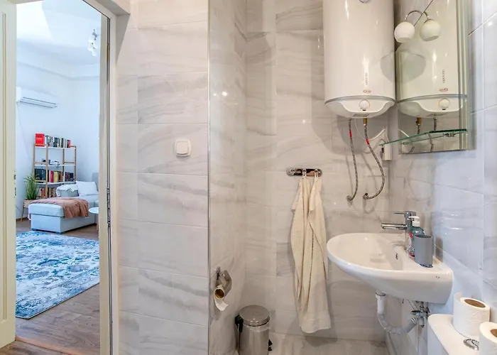 Supreme Luxury 1 Bedroom Appartement